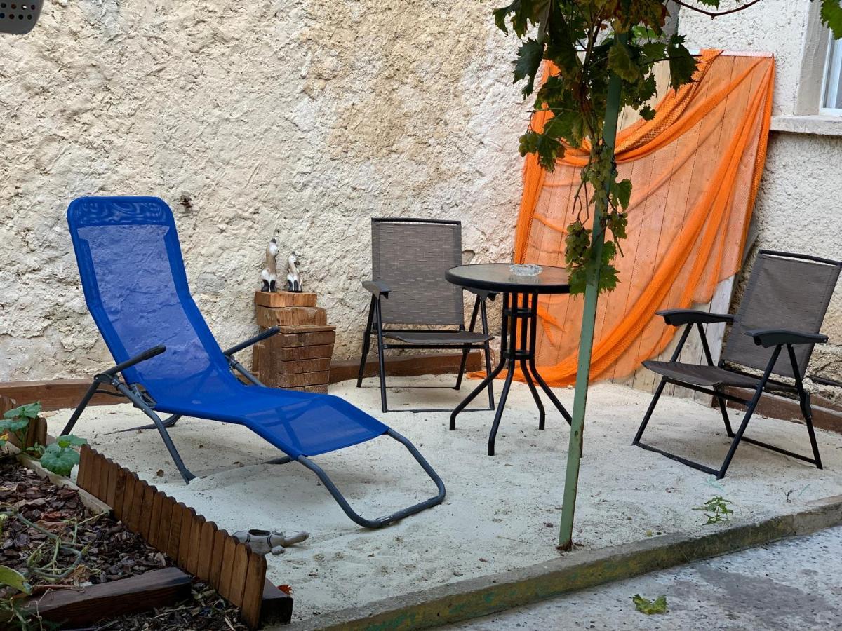 Studio Fond De Jardin Chez Jean-Luc Appartamento Marsiglia Esterno foto
